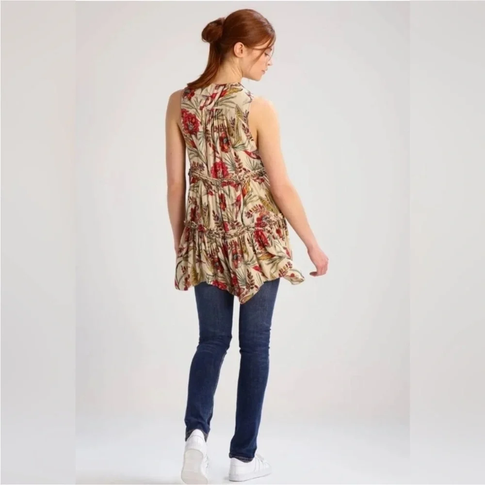 NWOT Free People Haze XS Tiered Tunic Tank Top Blouse Floral New $88 retail